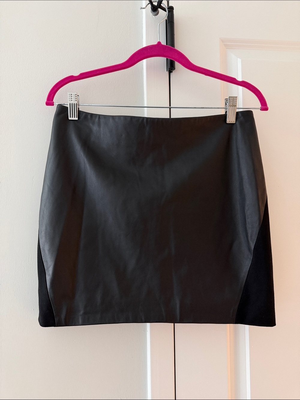 Halston Heritage | Lamb Leather Curved Mini Skirt 6 NWT